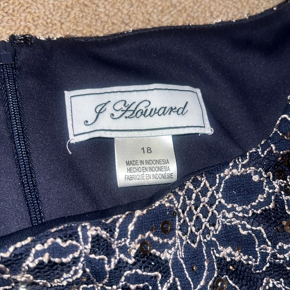 JESSICA HOWARD FORMAL DRESS - Picture 3 of 6